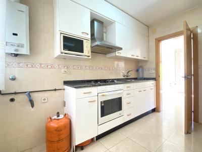 Apartment for Rent in Hospitalet Ciutat Comtal - Carrilet