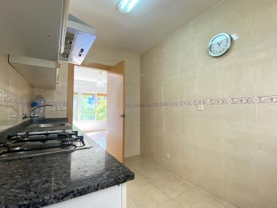 Apartment for Rent in Hospitalet Ciutat Comtal - Carrilet