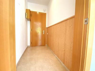 Apartment for Rent in Hospitalet Ciutat Comtal - Carrilet
