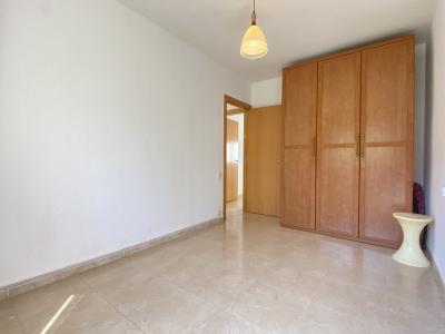 Apartment for Rent in Hospitalet Ciutat Comtal - Carrilet
