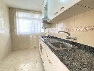 Apartment for Rent in Hospitalet Ciutat Comtal - Carrilet