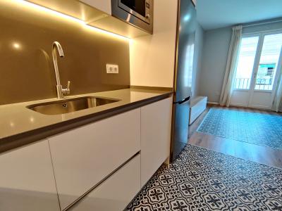 Apartamento para Alugar em Barcelona Princep De Viana - Sant Antoni Abad