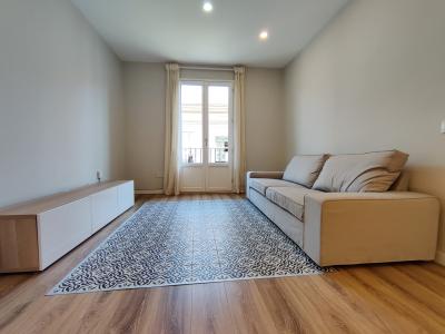 Apartamento para Alugar em Barcelona Princep De Viana - Sant Antoni Abad
