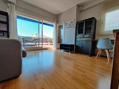 Ático luminoso con 1 habitación