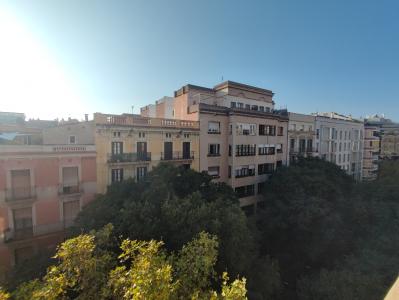 Luminoso ático en el Eixample