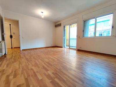 Bonito piso de alquiler en Gràcia