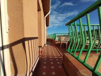 Ático en el barrio de Horta de 128m2 y dos terrazas