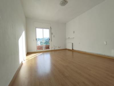 Ático en el barrio de Horta de 128m2 y dos terrazas