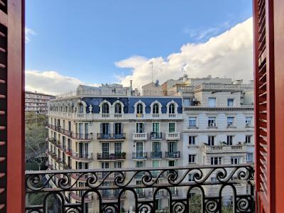 Inmueble amplio con 4 habitaciones