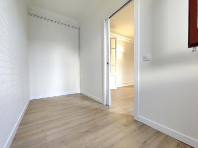 Inmueble amplio con 4 habitaciones