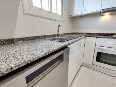 Inmueble amplio con 4 habitaciones