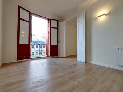 Inmueble amplio con 4 habitaciones