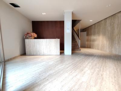 Wohnung zur Miete in Barcelona Rosselló - Comte D´urgell