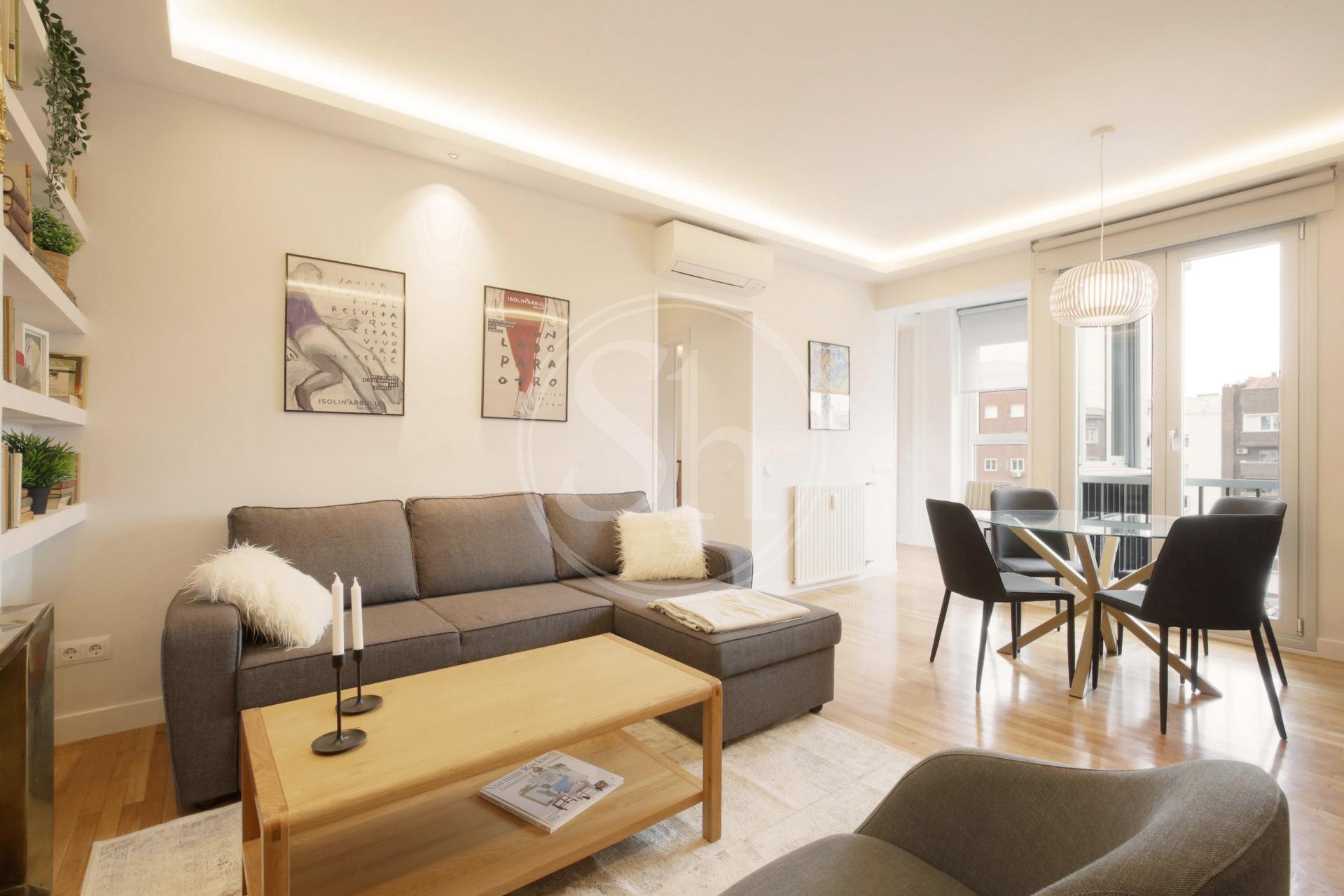 Apartment for Rent in Madrid Miguel Angel - Chamberi
