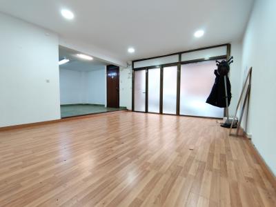Local para Alugar em Barcelona Gènova - Brusel·les (precio + Iva)