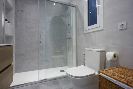 Vivienda con luz natural con 2 habitaciones dobles