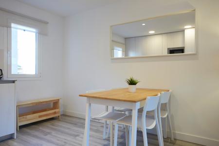 Vivienda con luz natural con 2 habitaciones dobles