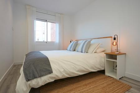 Vivienda con luz natural con 2 habitaciones dobles