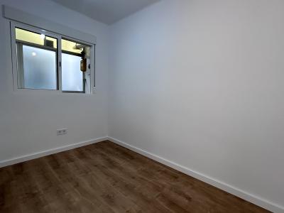 Apartamento no amueblado en alquiler de 46m2