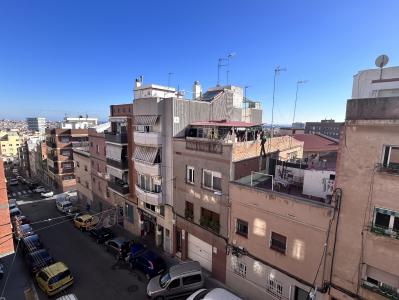 Apartamento no amueblado en alquiler de 46m2
