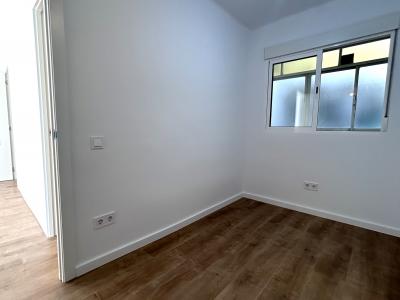 Apartamento no amueblado en alquiler de 46m2