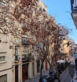 Apartment for Rent in Barcelona Magalhaes - Creu Dels Molers