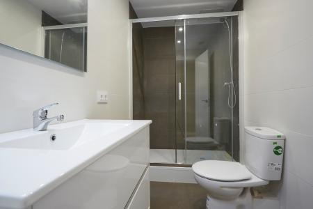 Pis en Lloguer a Barcelona Portal Nou - Born (min 6 Months)