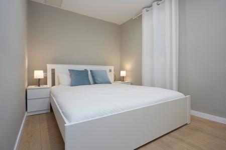 Pis en Lloguer a Barcelona Portal Nou - Born (min 6 Months)