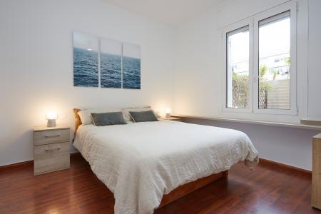 Apartamento en alquiler temporal con dos habitaciones y terraza en Eixample