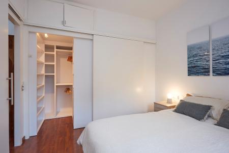 Apartamento en alquiler temporal con dos habitaciones y terraza en Eixample