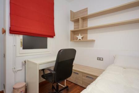 Apartamento en alquiler temporal con dos habitaciones y terraza en Eixample