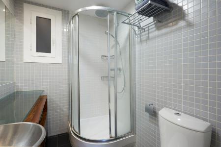 Apartamento en alquiler temporal con dos habitaciones y terraza en Eixample
