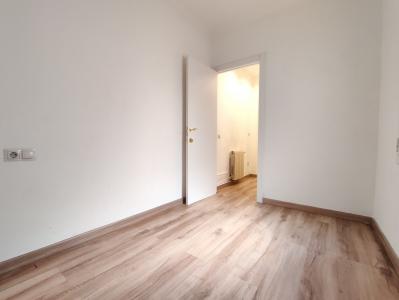 Coqueto ático de 2 habitaciones en Gràcia