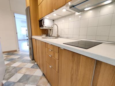 Coqueto ático de 2 habitaciones en Gràcia