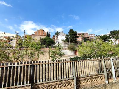Coqueto ático de 2 habitaciones en Gràcia