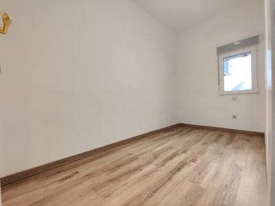 Coqueto ático de 2 habitaciones en Gràcia