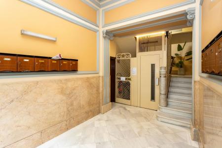 Apartamento para Alugar em Barcelona Calabria - Gran Via De Les Corts Catalanes