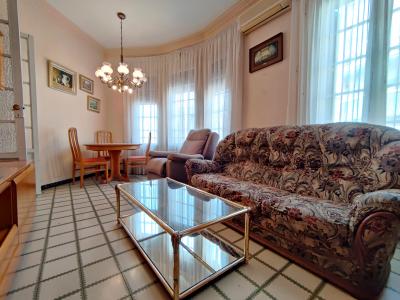 Inmueble con 2 habitaciones dobles