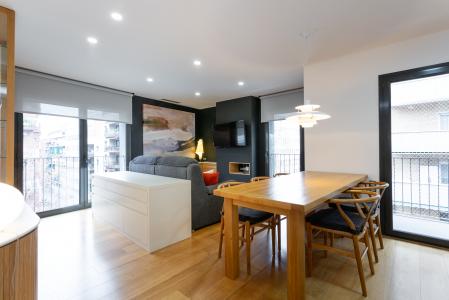 Bonito piso de alquiler temporal con terraza