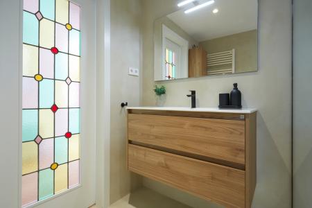 Bonito inmueble de alquiler temporal con 2 habitaciones y terraza grande