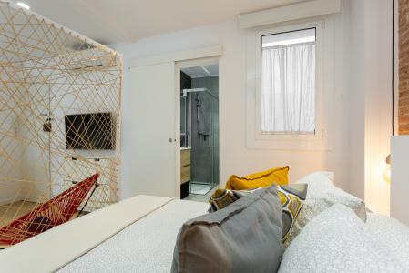 Studio zur Miete in Barcelona Industria - Independencia