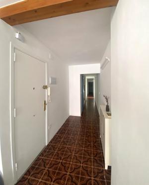 Ático con vistas al mar y a Montjuic