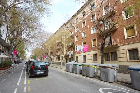 Apartamento en alquiler temporal con dos habitaciones dobles en Eixample