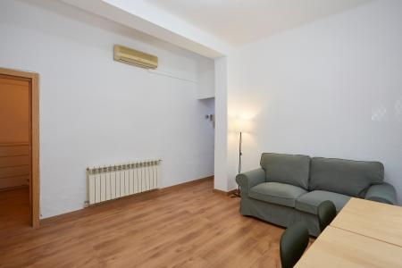 Apartamento en alquiler temporal con dos habitaciones dobles en Eixample