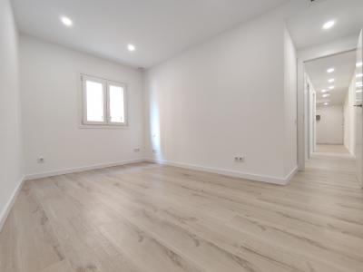 Pis en Lloguer a Barcelona Sidó - Av. Jordà