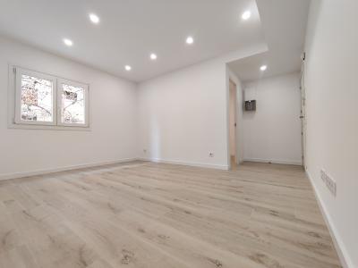 Pis en Lloguer a Barcelona Sidó - Av. Jordà