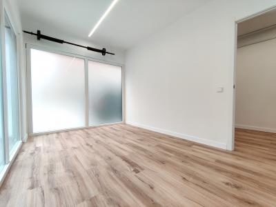 Local en Lloguer a Barcelona Coll I Vehí - Lorenzale (iva Incluido)