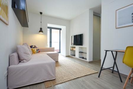 Studio zur Miete in Barcelona Larrard - Travessera De D'alt