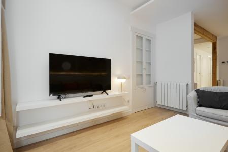 Apartamento en alquiler temporal de tres habitaciones en Eixample