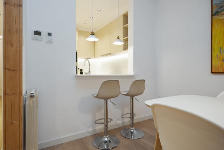 Apartamento en alquiler temporal de tres habitaciones en Eixample